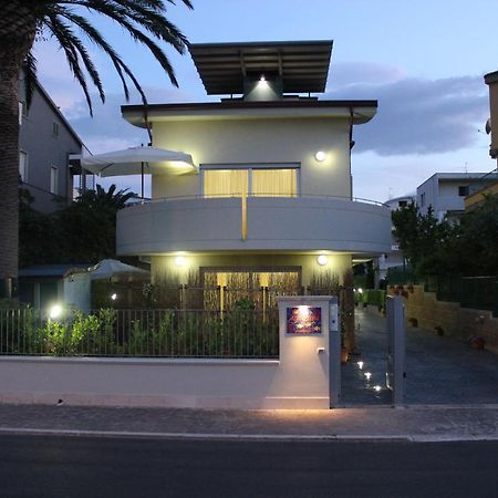 Ferienwohnung Residenza Alpaluba Vasto Exterior foto