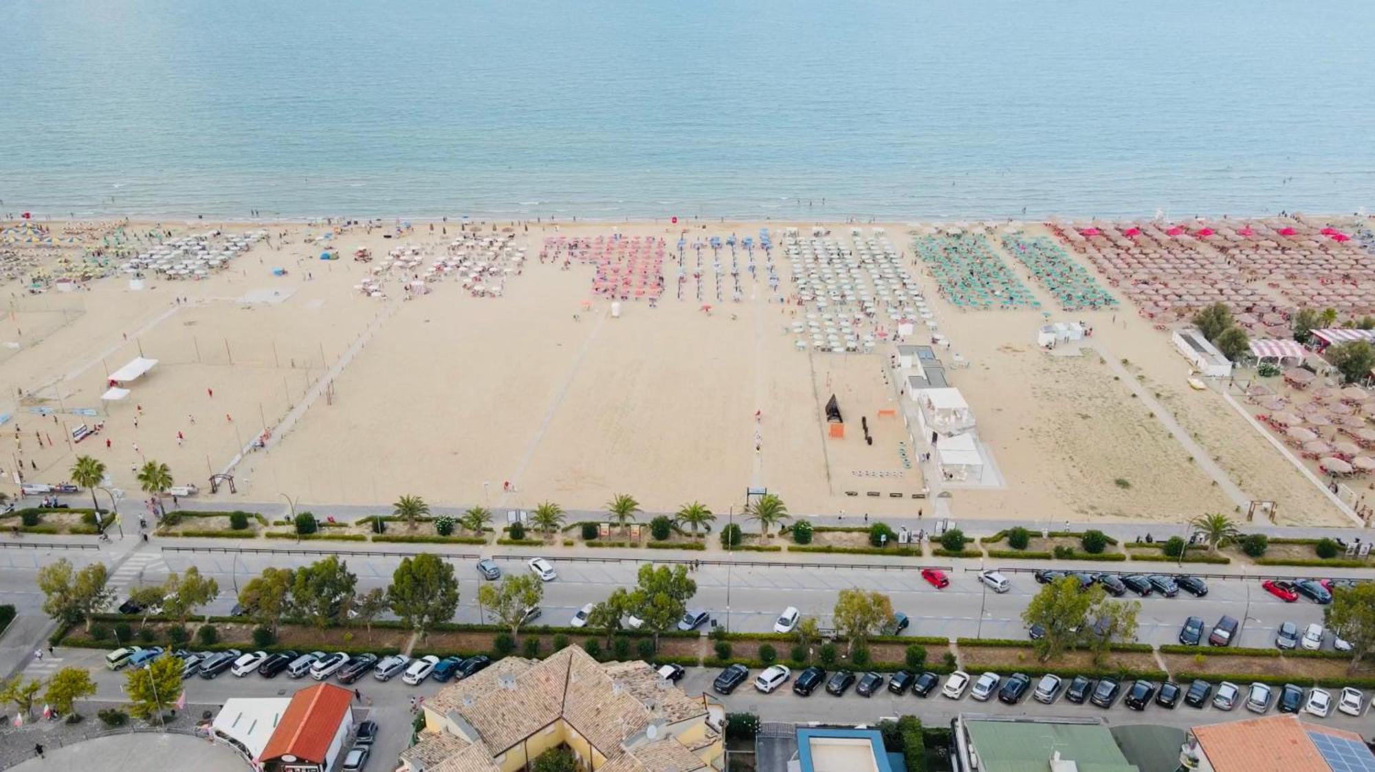Ferienwohnung Residenza Alpaluba Vasto Exterior foto